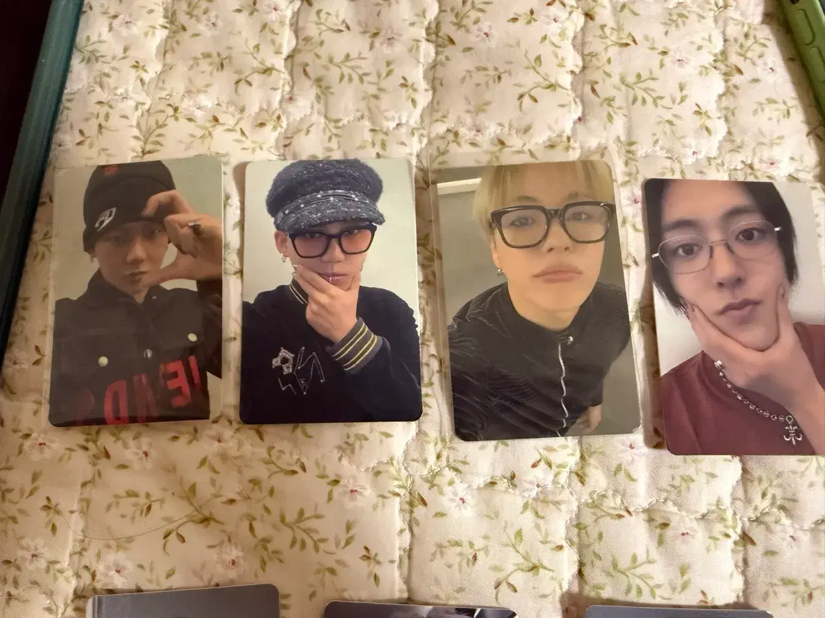 thumbnail-0